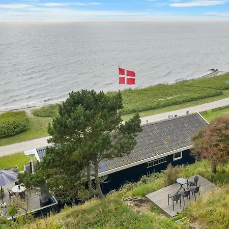 Holiday home Gertje - 20m From The Sea By Interhome Assens
