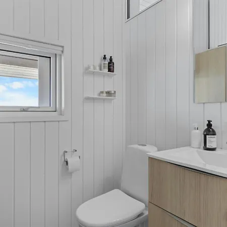 Gertje - 20m From The Sea By Interhome Næs